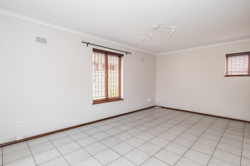 To Let 3 Bedroom Property for Rent in Diep River Western Cape